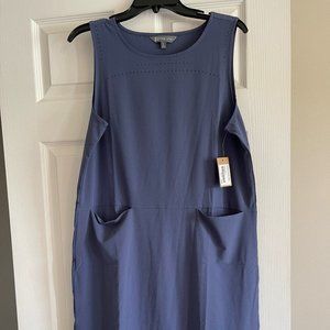 NWT! Title Nine Size L Lasercut Pocket Dress - blue - great for summer!